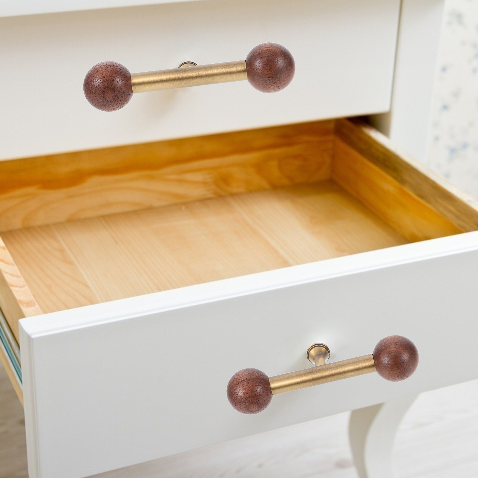 木製コア真鍮仕上げのヴィンテージ引き出し取っ手、キャビネット - Vintage Furniture Hardware Replacement のレビューと価格