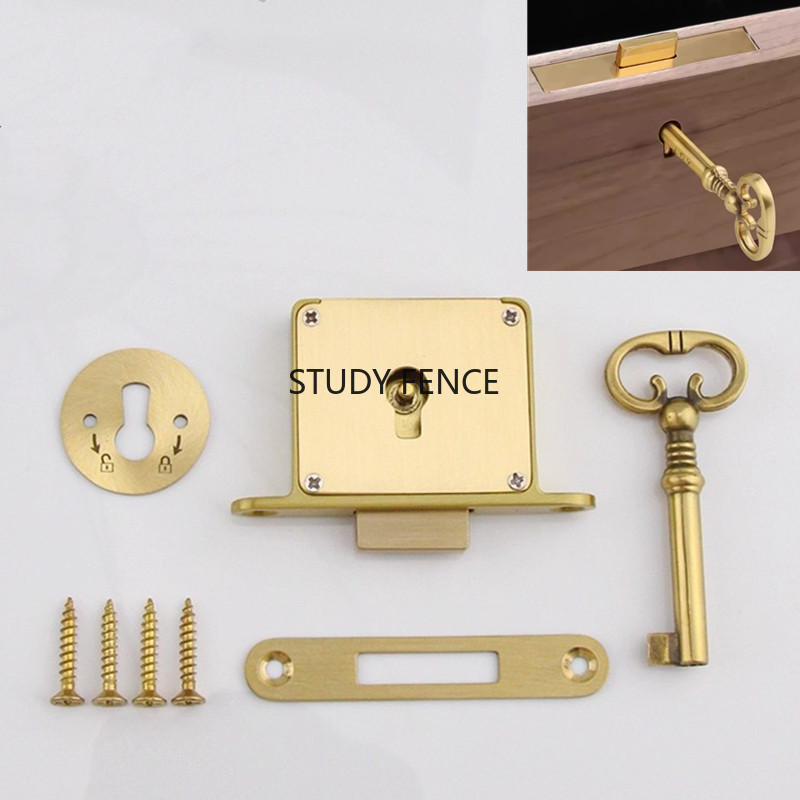 1PC アンティーク金属引き出しロックワインキャビネットドア - Furniture Hardware Accessories のレビューと価格